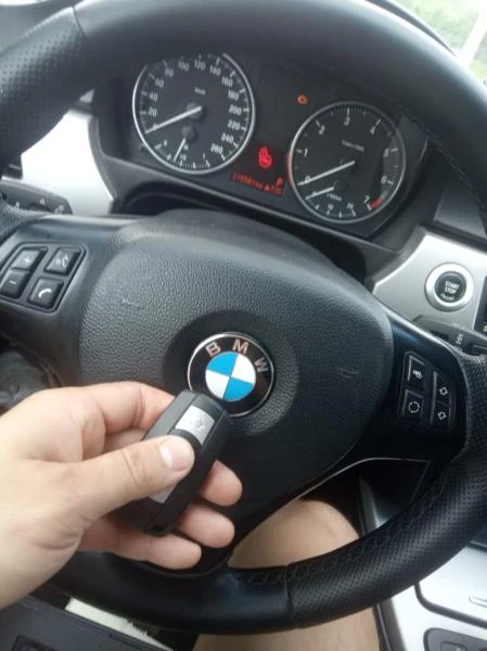 Фото Изготовление авто ключей - Вскрытие замков