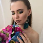 Фото №4 Макияж, причёски, локоны