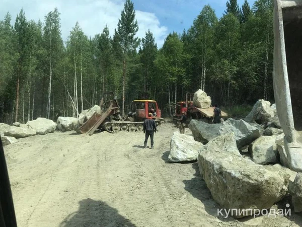 Фото Жадеит колотый 10 кг оптом