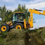 Аренда Погрузчик-Эксковатр JCB 4CX