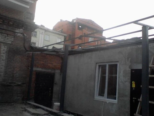 Фото  Нужен Электросварщик звоните Выезд