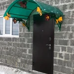 Фото №16  Навесы над дверями 