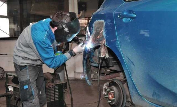 Фото Сварочные работы по кузову Авто