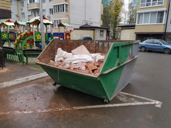 Фото Вывоз строительного мусора