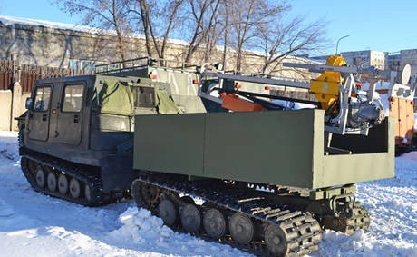 Фото Буровая установка на шасси Hagglunds BV-206 Лось