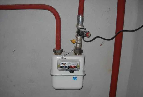 Фото Перенос газовых труб газовых счётчиков и котлов