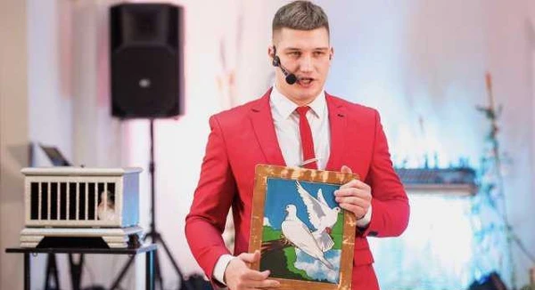 Фото Фокусник Иллюзионист