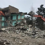 Фото №2 Демонтаж: дома, строений, слом сооружений, снос построек
