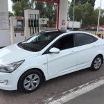 Hyundai Solaris на автомате для работы в такси