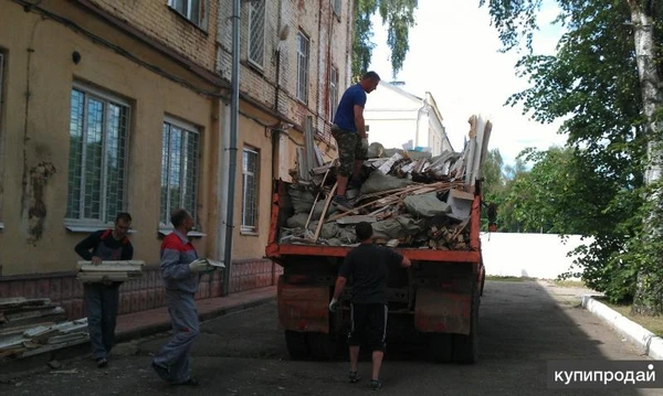 Фото Вывоз строительного мусора на свалку