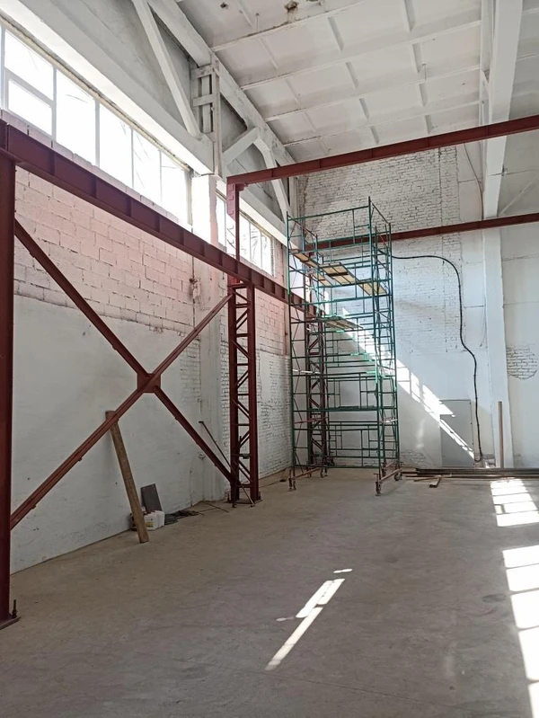 Фото Монтаж крановой эстакады для мостового крана, кран-балки.