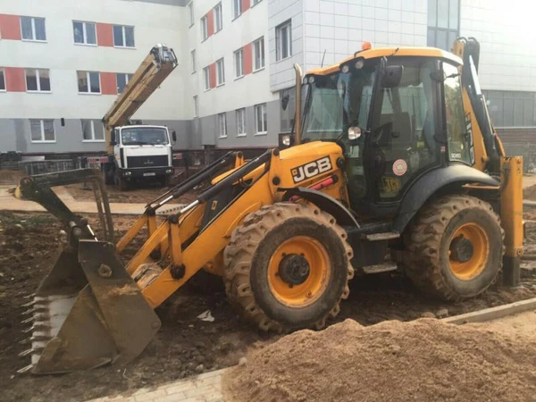 Фото Услуги экскаватора по Самаре