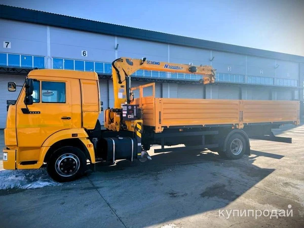 Фото Бортовой КамАЗ 4308-3084-69 с КМУ XCMG SQS 68-4 (2024)