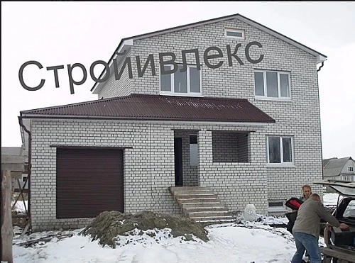 Фото Бригада строителей в Брянске