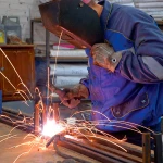 фото Сварщик с выездом. Услуги сварщика.