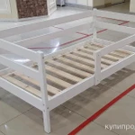 Фото №3 Кровать из массива дерева