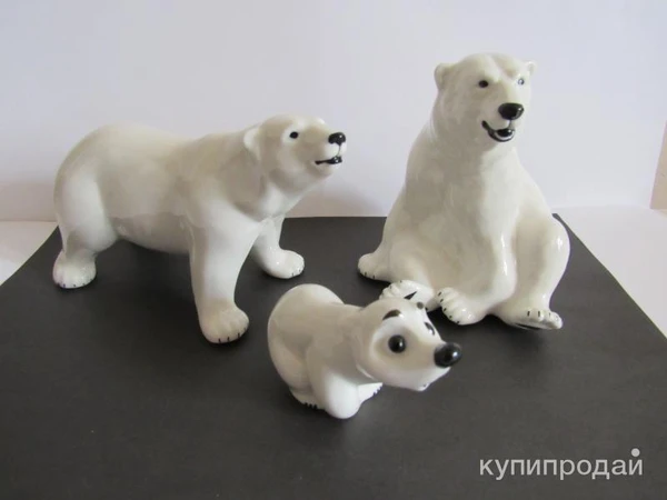 Фото Три медведя статуэтка фарфор новые