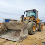 фото Volvo L120F б/у карьерный погрузчик фронтальный 4 куба