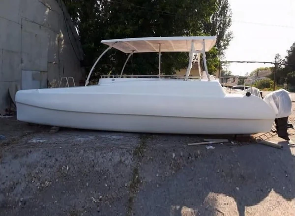 Фото Катамаран прогулочный на 25-12 человек. Кайман-800