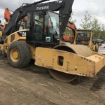 Сдам в аренду виброкаток Caterpillar CS76 XT