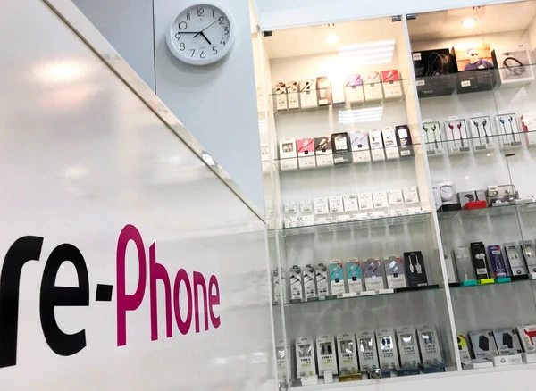 Фото Ремонт телефонов Apple, Samsung, Xiaomi, Huawei, Lenovo и др
