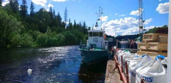 Фото Перевозка грузов водным транспортом