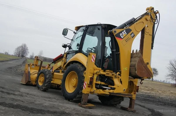 Фото Аренда экскаватора погрузчика Cat 428
