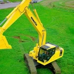 Экскаватор Komatsu-220 рыхлитель+гидромолот