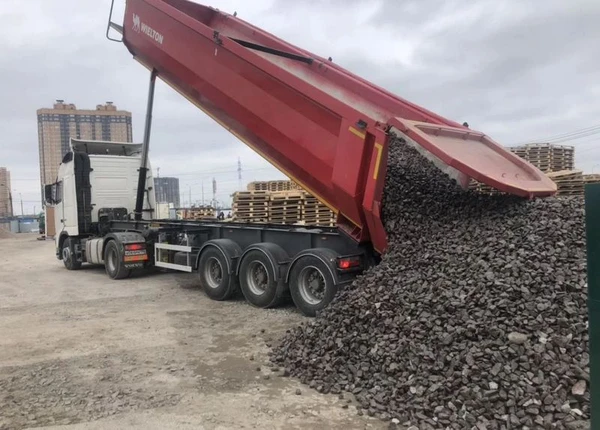 Фото Щебень 70–150 мм с доставкой