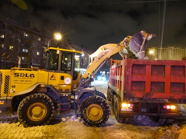 Фото Фр.погрузчик,самосвалы от 3 до 30тонн.