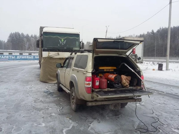 Фото Отогрев грузовых автомобилей, подзарядка аккумулятора
