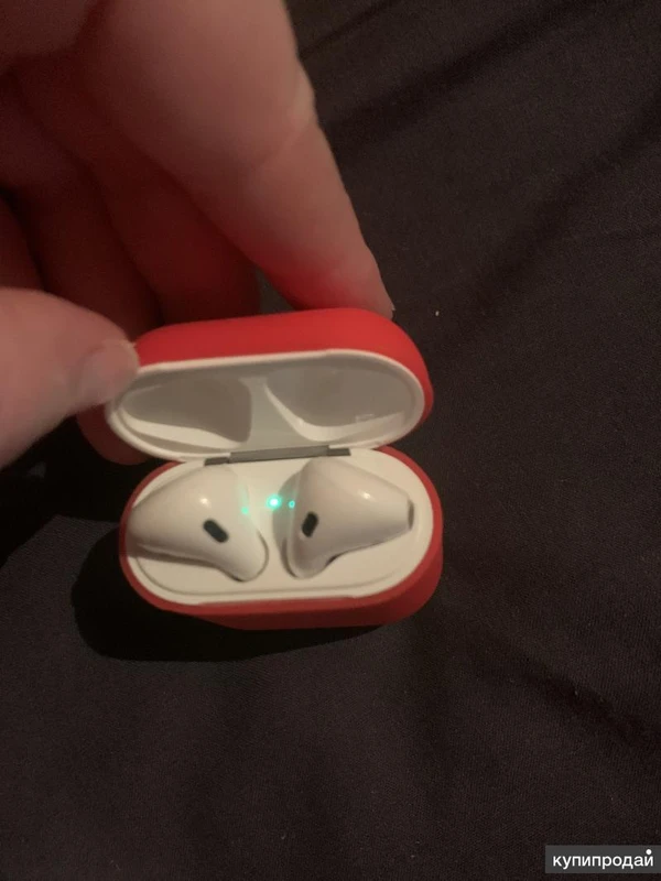 Фото Apple AirPods 2