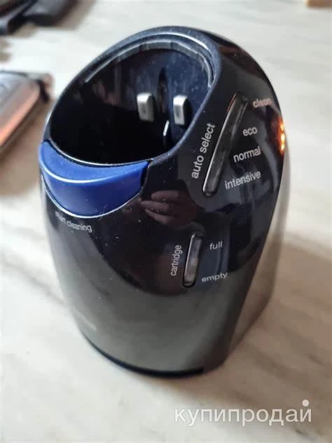 Фото Braun Станция для очистки и зарядки Braun series Clean&Charge доставка