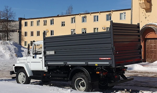 Фото Вывоз старой мебели и хлама. Газель, газ самосвал, камаз, контейнер 8, 20 и 30 кубов