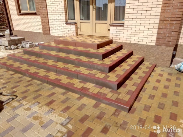Фото В екатеринбурге укладка тратуарной плитки