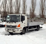 фото Японский грузовик борт Hino 500 грузоподъемность 7т.