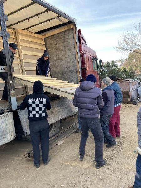 Фото Услуги грузчиков и автотранспорта