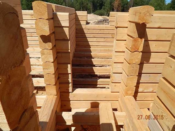 Фото Срубы домов из профбруса