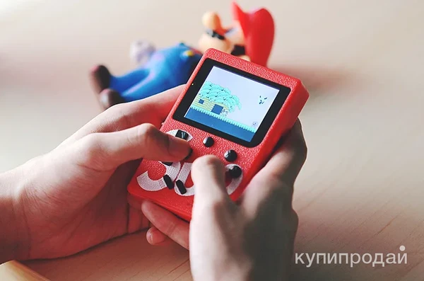 Фото Портативная игровая приставка 8 bit