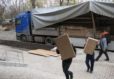 Фото Нужны грузчики? Вот они