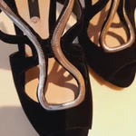 Фото №4 Босоножки бархатные