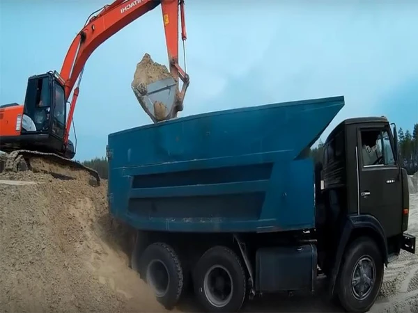 Фото Вывоз мусора любой техникой. Слом снос демонтаж  
