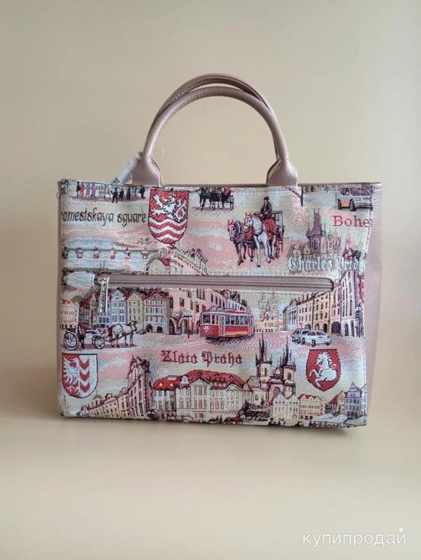 Фото Женская сумка из гобелена
