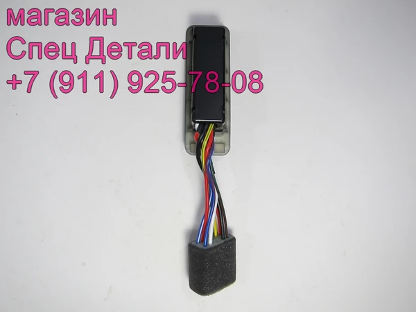 Фото Daewoo Ultra Novus Кнопка стеклоподъемника левая 8конт 3856100060