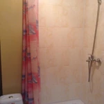 Фото №2 Сдам квартира посуточно ул. Бурнаковская