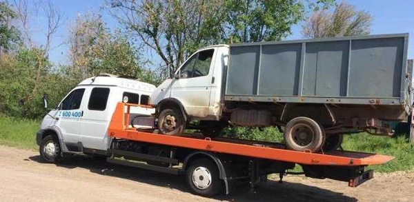 Фото Услуги эвакуатора в азове