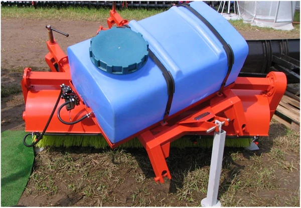 Фото Щетка дорожная с системой орошения НО-86 (5х10) L=2000 (МТЗ-82.1/92П/1221), бак 300