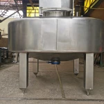 Фото №3 Вертикальный сыроизготовитель (ферментер) закрытого типа