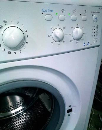 Фото Indesit iwc 6085 (6кг)