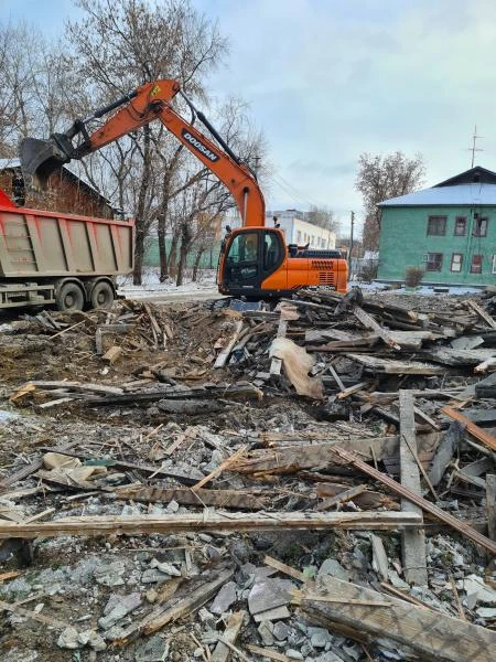 Фото Демонтаж снос дома 